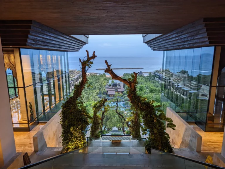 Kempinski Hotels – Complete Guide to Luxury, Heritage, Benefits, and Real-World Experiences