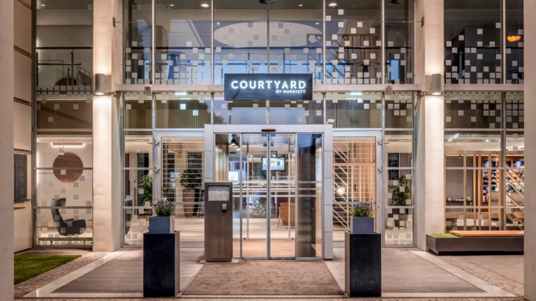 Bonvoy Marriott – Complete Guide to Rewards, Benefits, and Real-World Use Cases